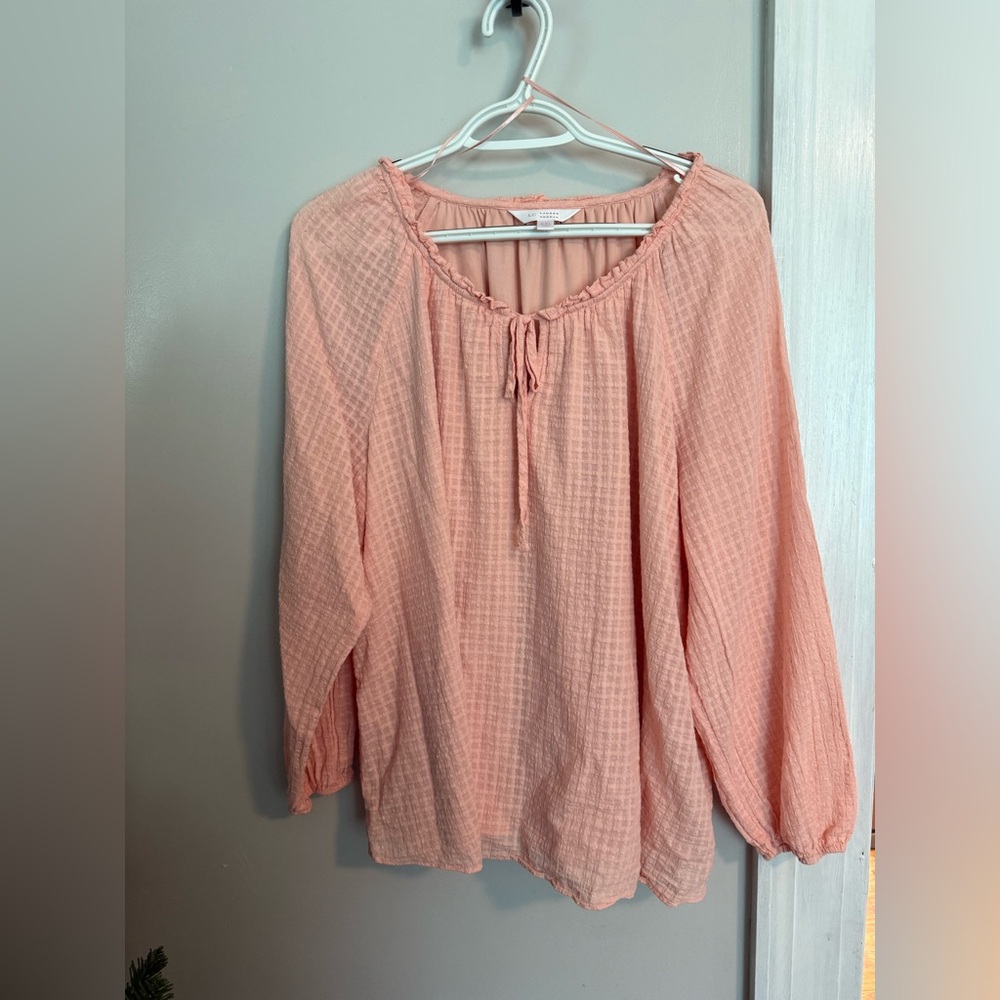 LC Lauren Conrad Light Pink Textured Blouse